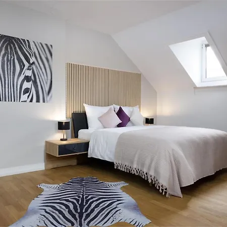 Appartamento 3 Bedroom - Luxus - Arbeitsplatz - Wifi - Kueche - Kaffee Wiesbaden