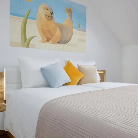 3 Bedroom - Luxus - Arbeitsplatz - Wifi - Kueche - Kaffee Appartamento *