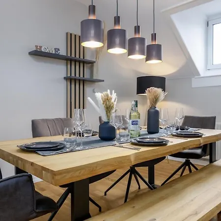 3 Bedroom - Luxus - Arbeitsplatz - Wifi - Kueche - Kaffee *