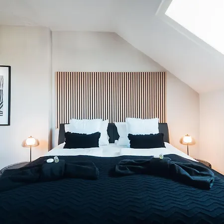 Apartmán 3 Bedroom - Luxus - Arbeitsplatz - Wifi - Kueche - Kaffee *