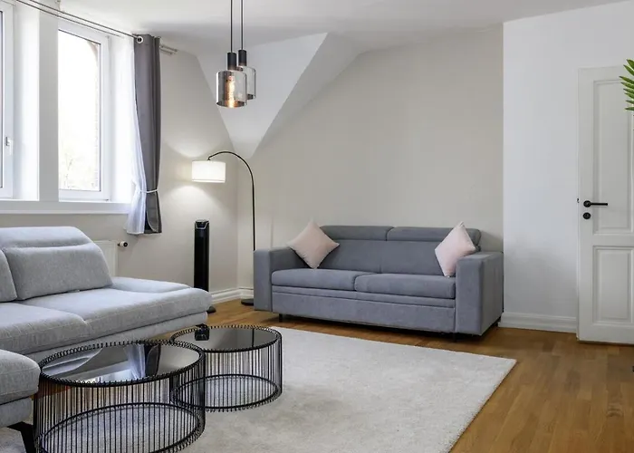 아파트 3 Bedroom - Luxus - Arbeitsplatz - Wifi - Kueche - Kaffee 비스바덴