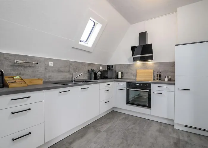 3 Bedroom - Luxus - Arbeitsplatz - Wifi - Kueche - Kaffee *