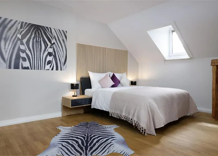 아파트 3 Bedroom - Luxus - Arbeitsplatz - Wifi - Kueche - Kaffee 비스바덴